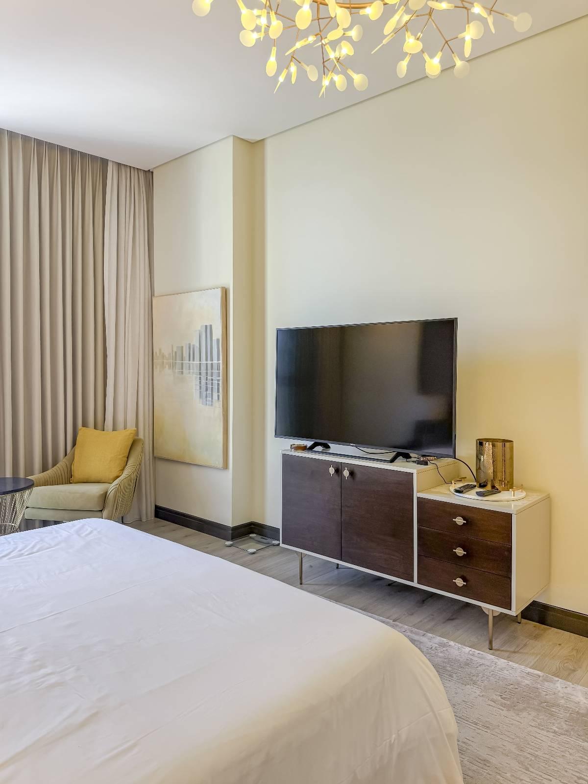 1 BR | Stylish | Waterfront in central area - Image 23