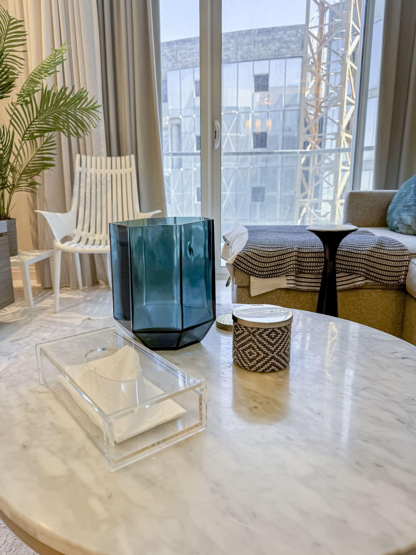 1 BR | Stylish | Waterfront in central area - Image 8
