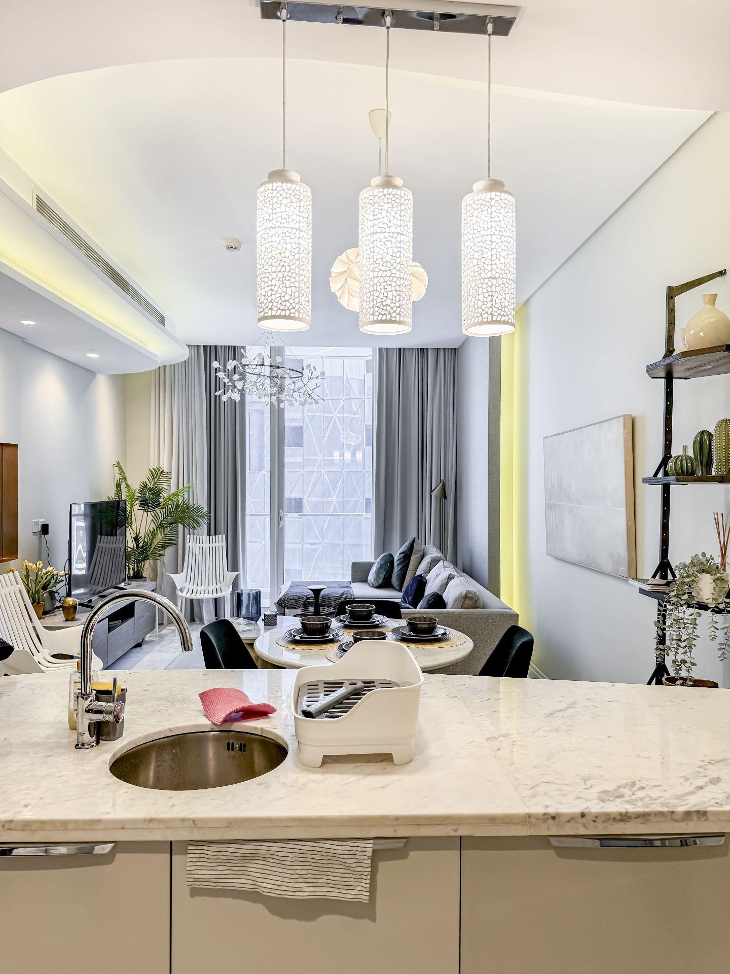 1 BR | Stylish | Waterfront in central area - Image 9