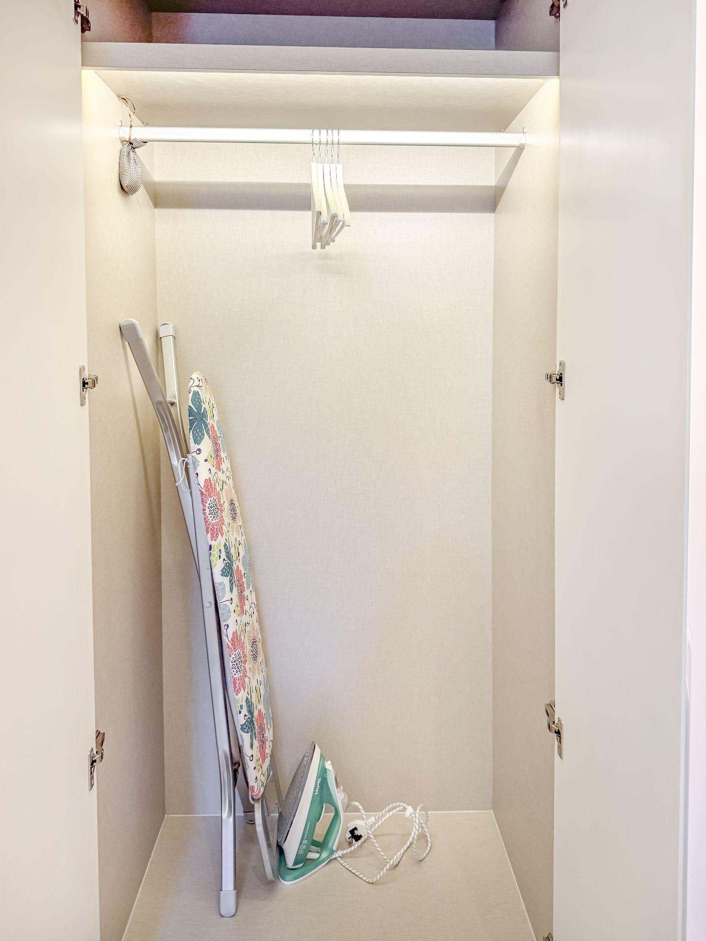 1 BR | Stylish | Waterfront in central area - Image 34