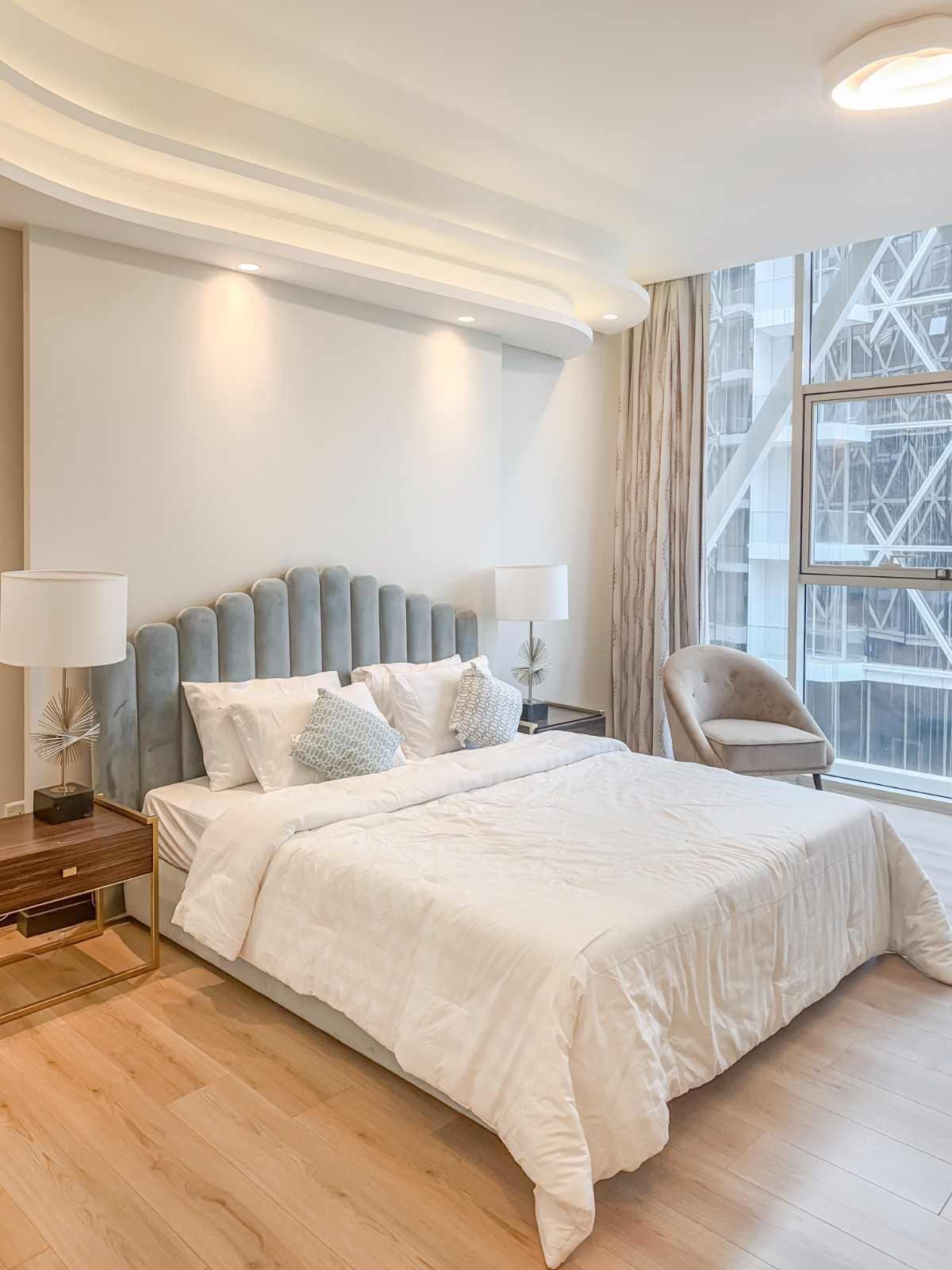 2BR Apartment| Four Season View in Bahrain Bay - Image 15