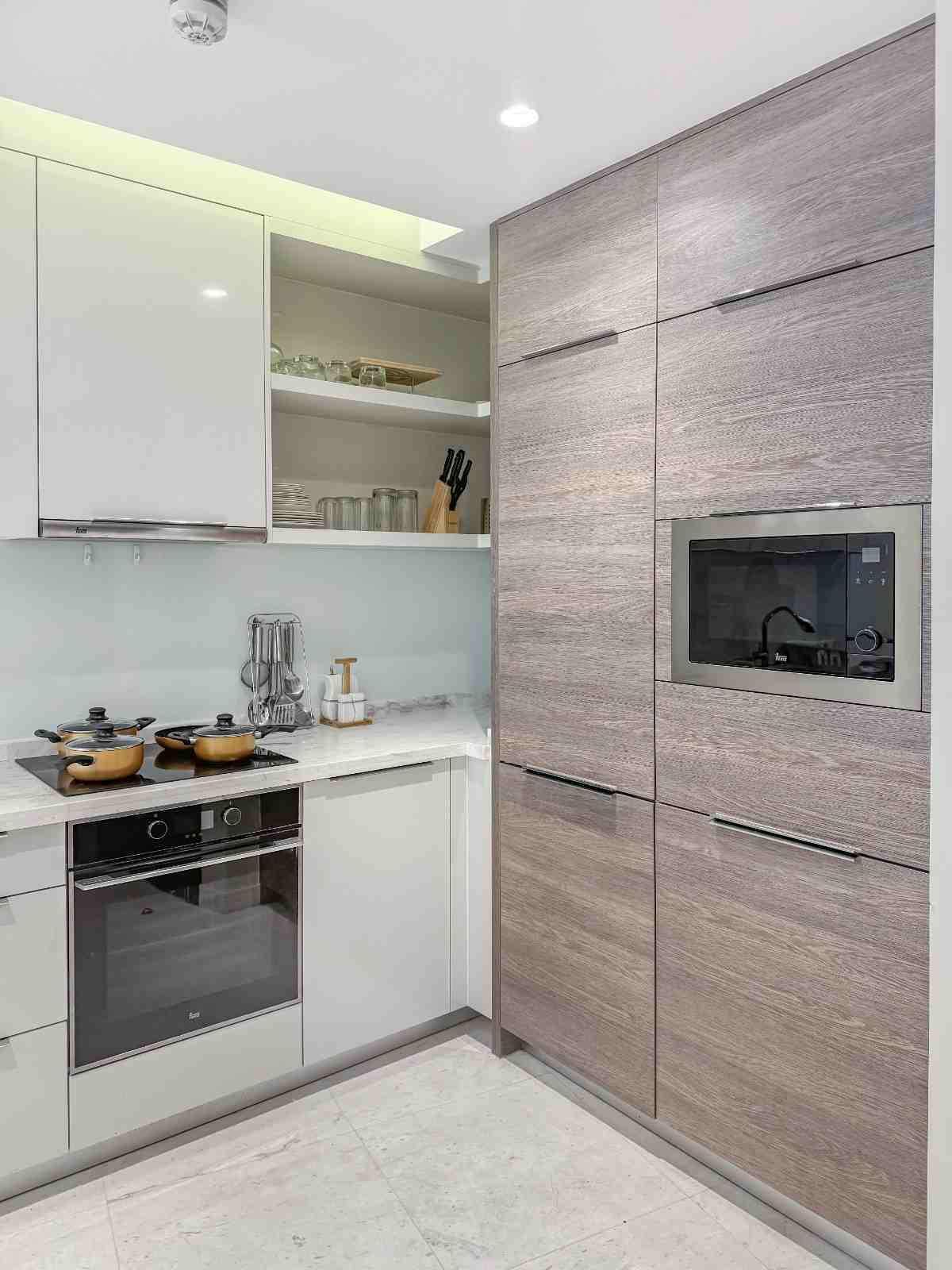 2BR Apartment| Four Season View in Bahrain Bay - Image 21