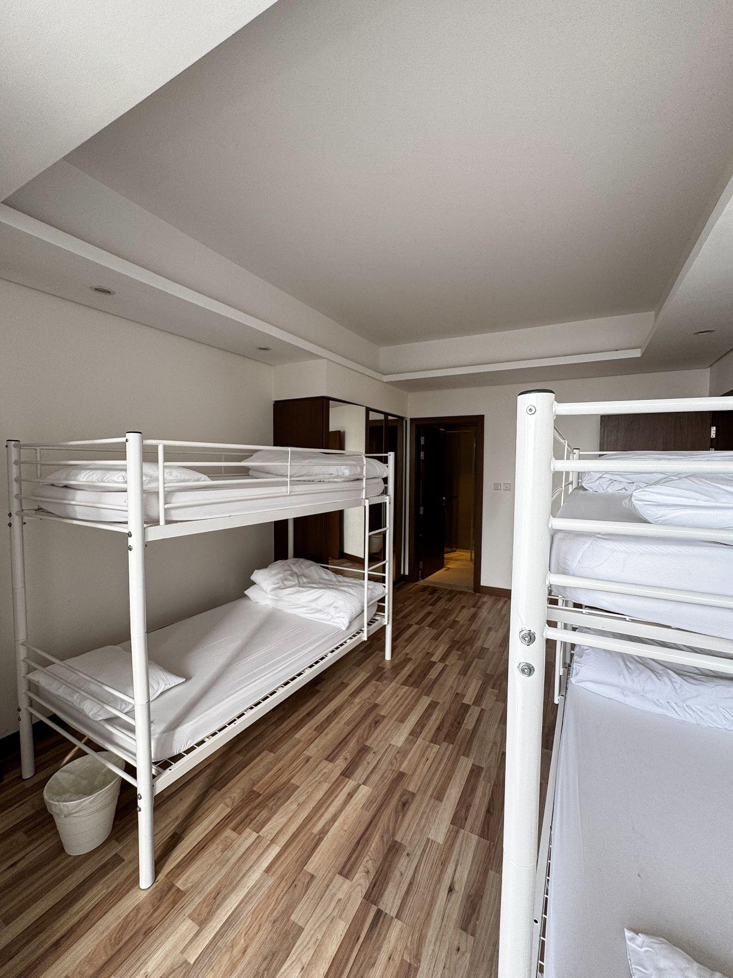 Beachside 2BR Retreat in Durrat Marina - Image 18