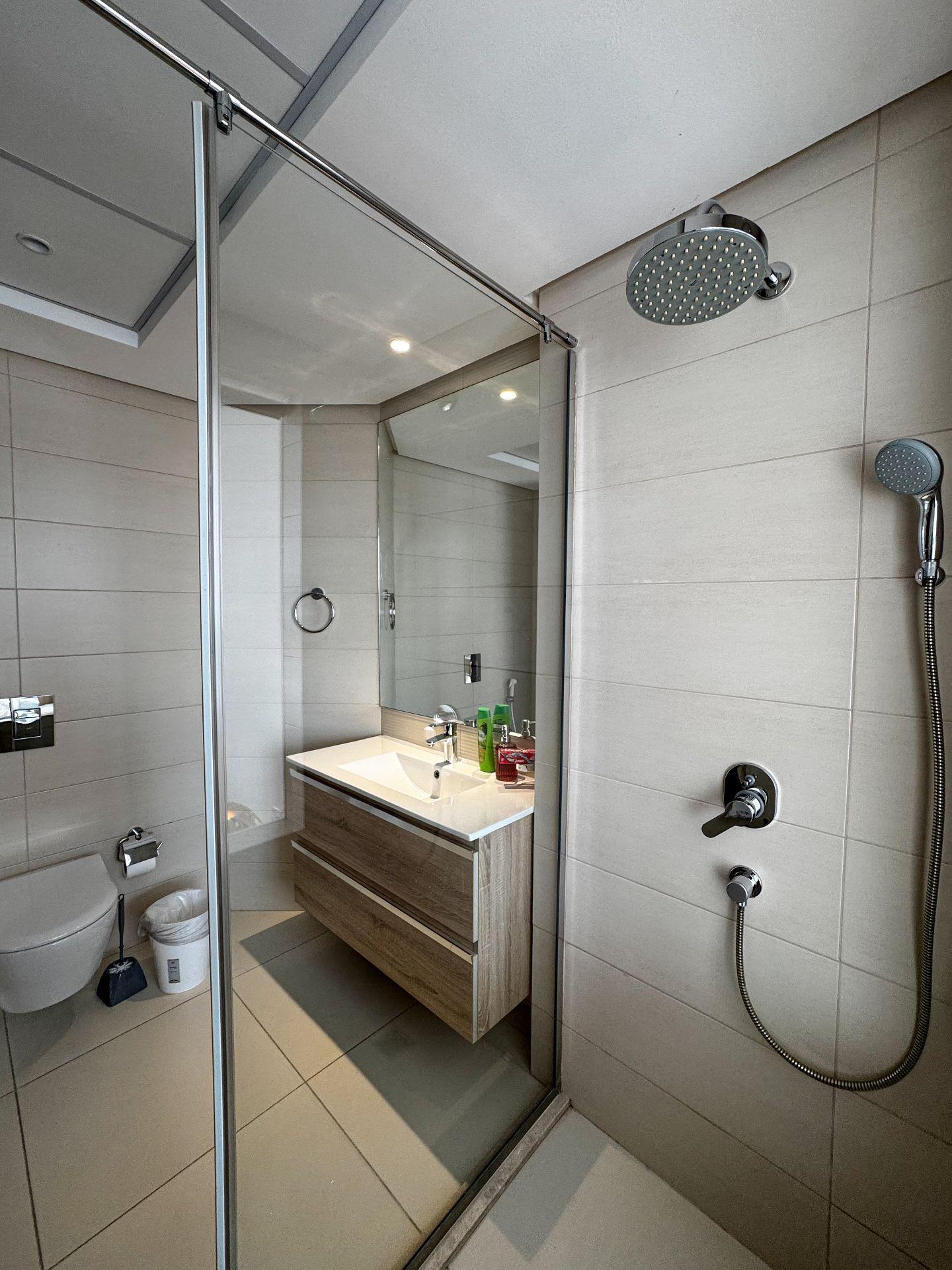 Beachside 2BR Retreat in Durrat Marina - Image 24