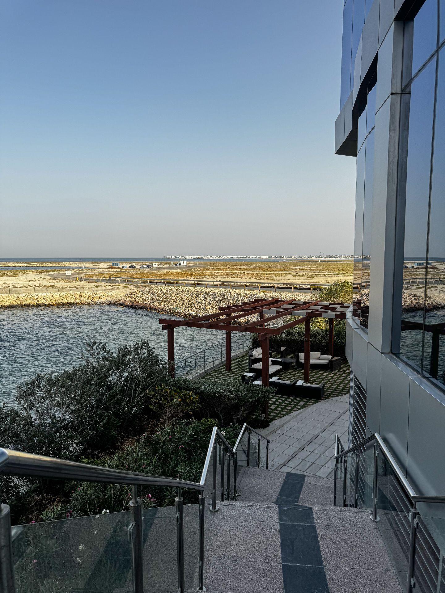 Beachside 2BR Retreat in Durrat Marina - Image 29