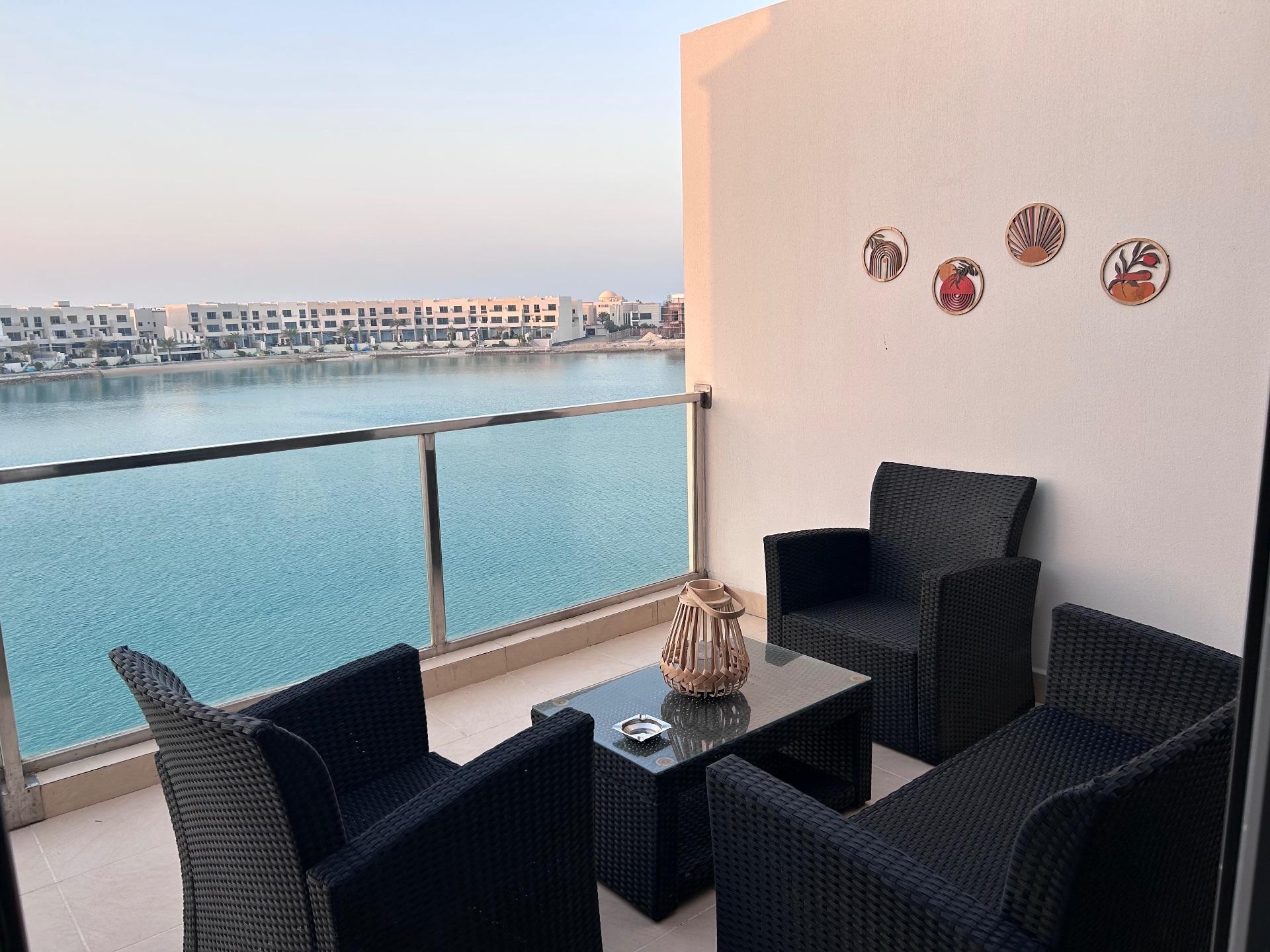 Amwaj 3BR triplex | Seaview | Private Beach - Image 13