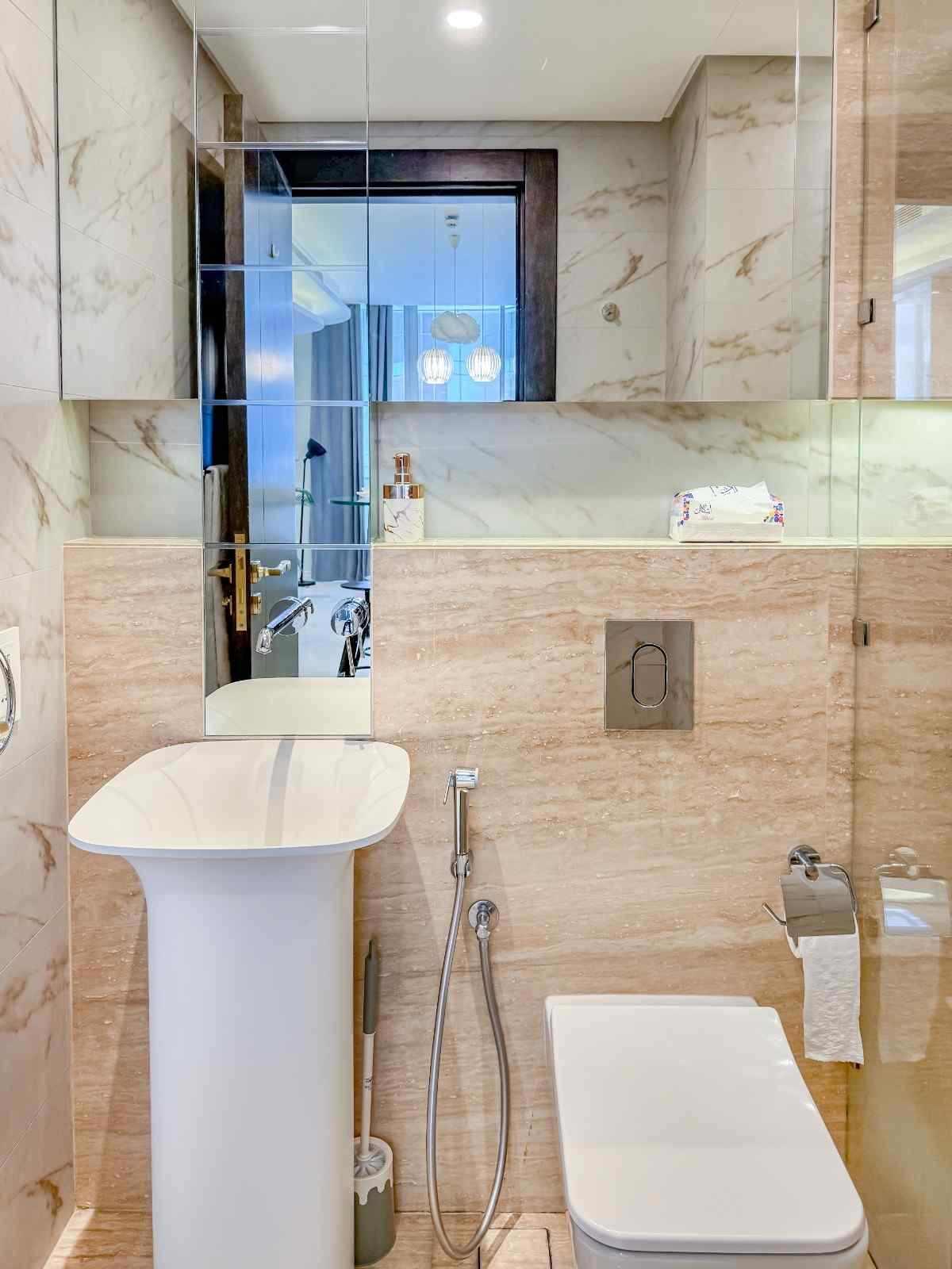 Cozy Studio | Central | Waterfront | Bahrain Bay
 - Image 21