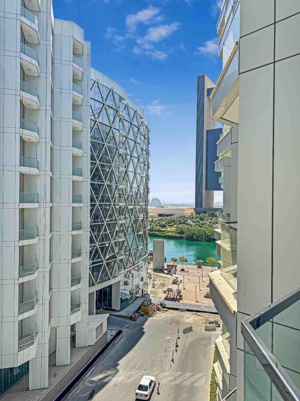 Cozy Studio | Central | Waterfront | Bahrain Bay
 - Image 28