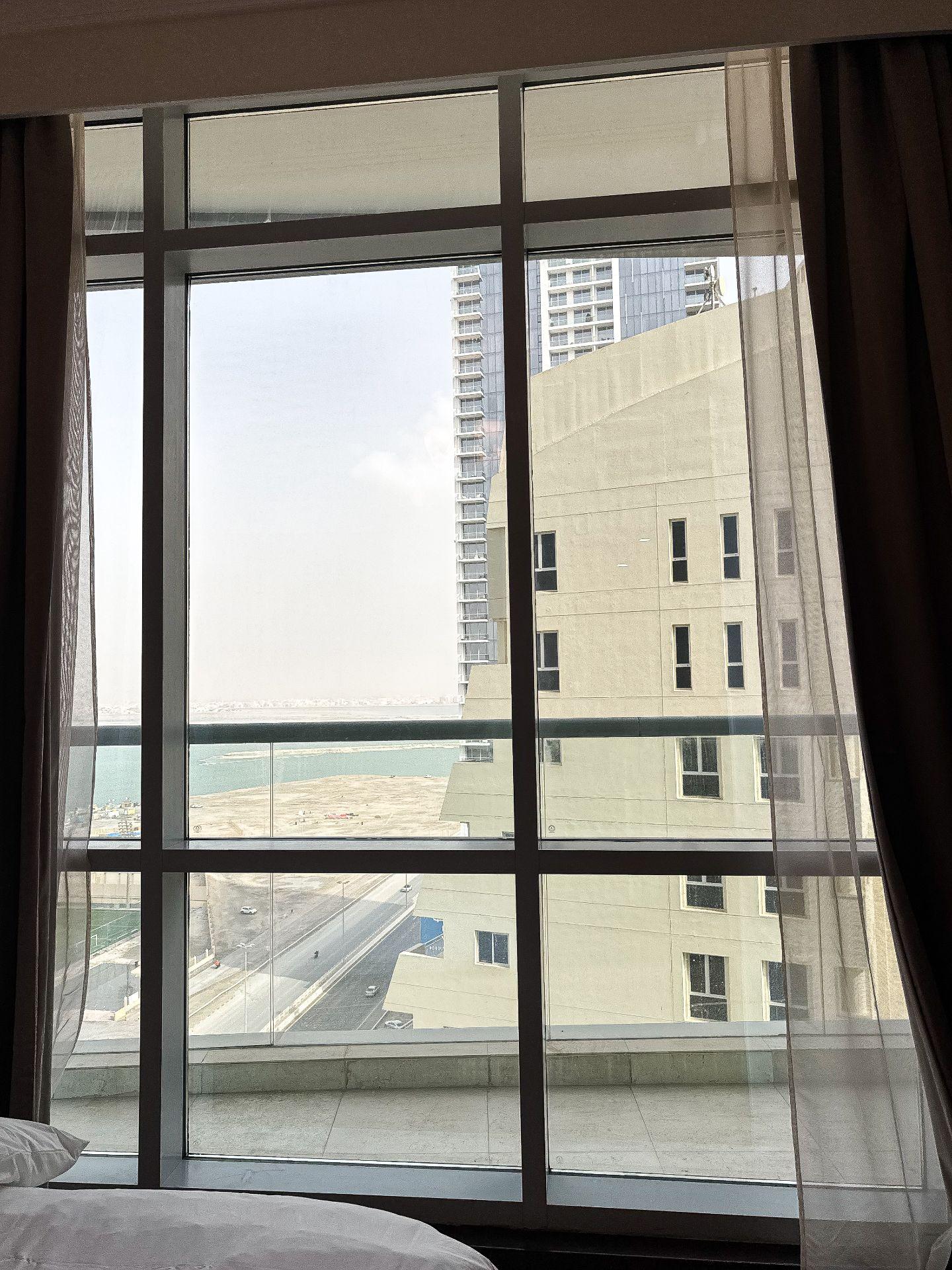Spacious 3-Bedroom Apartment with Sea & City Views - Image 69