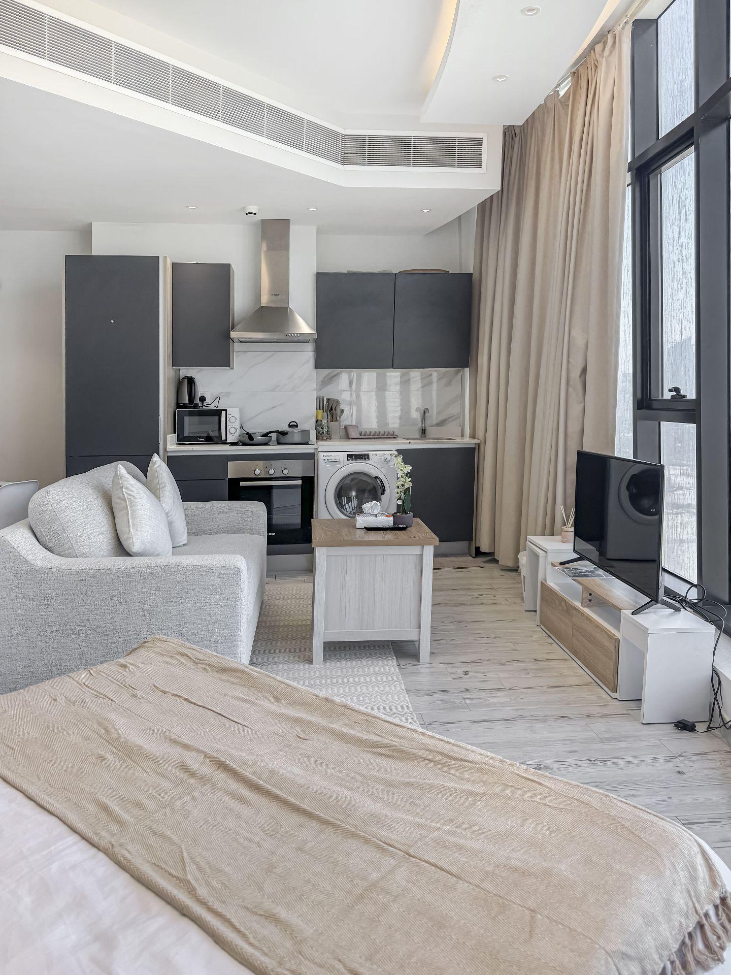 Small Studio | Prime Spot | Near Malls - Image 1