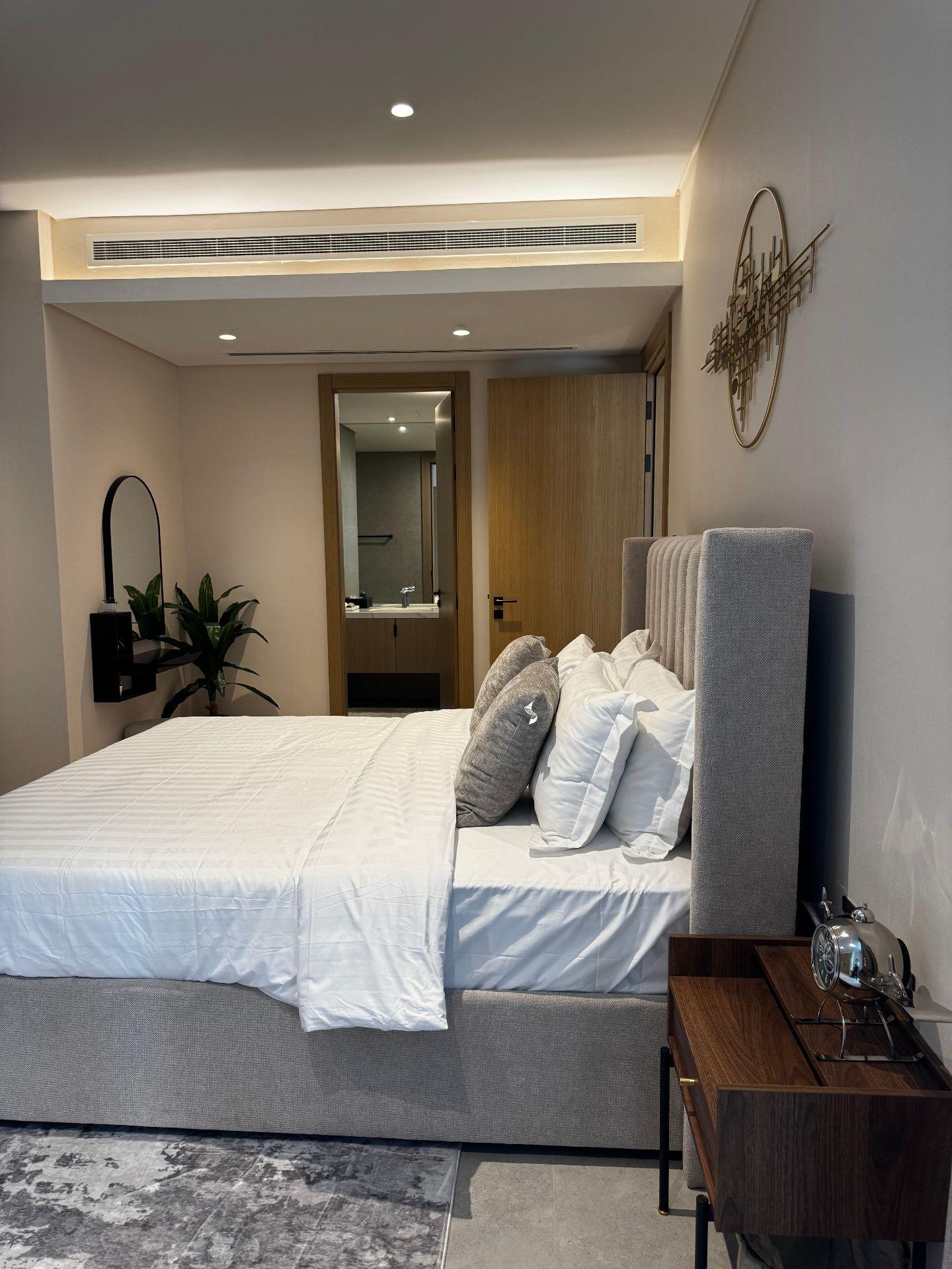 1BR | Executive | Sea View | Financial Harbour - Image 59