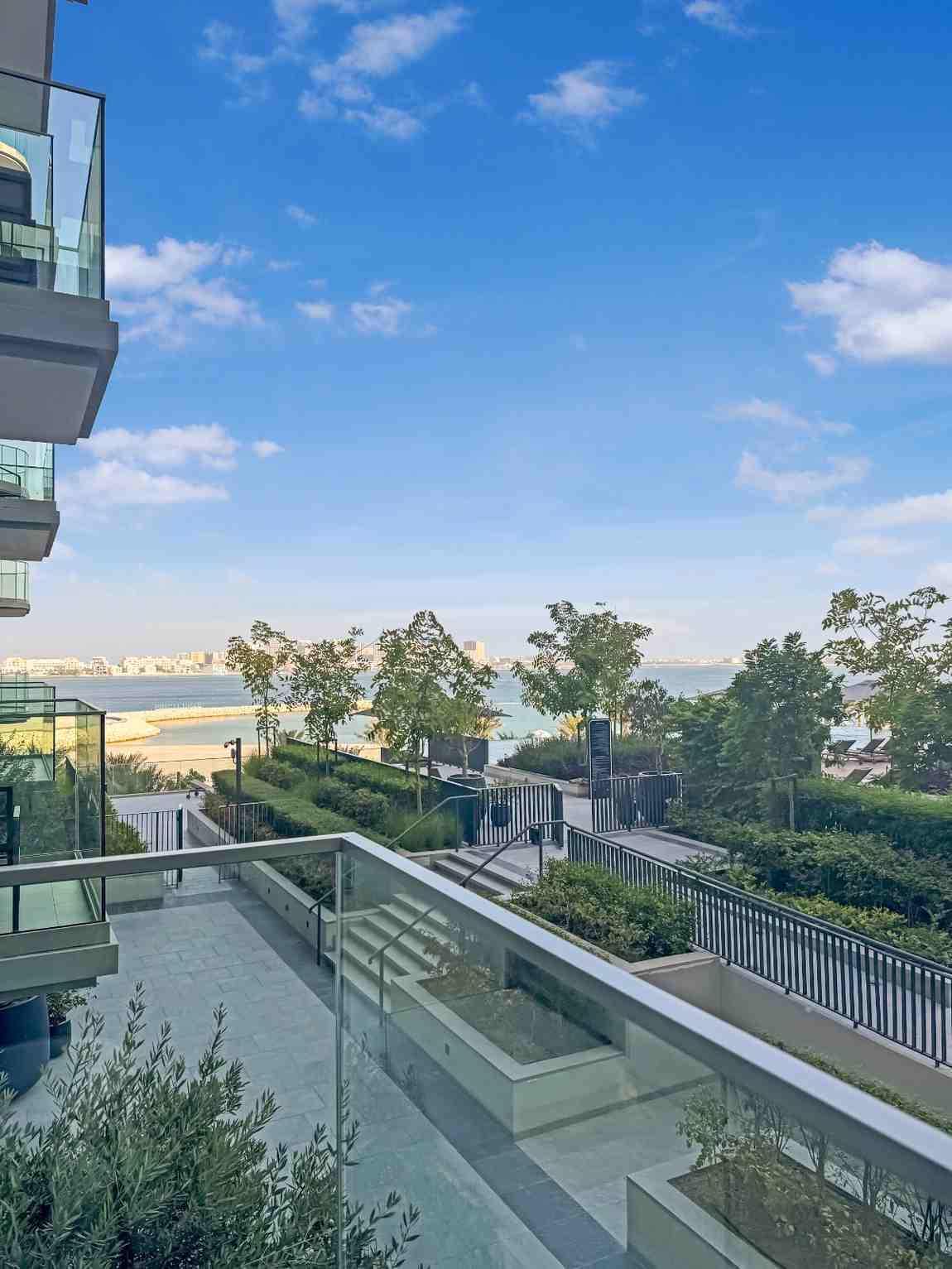 Luxurious Studio | Sea View | Direct Beach access - Image 38