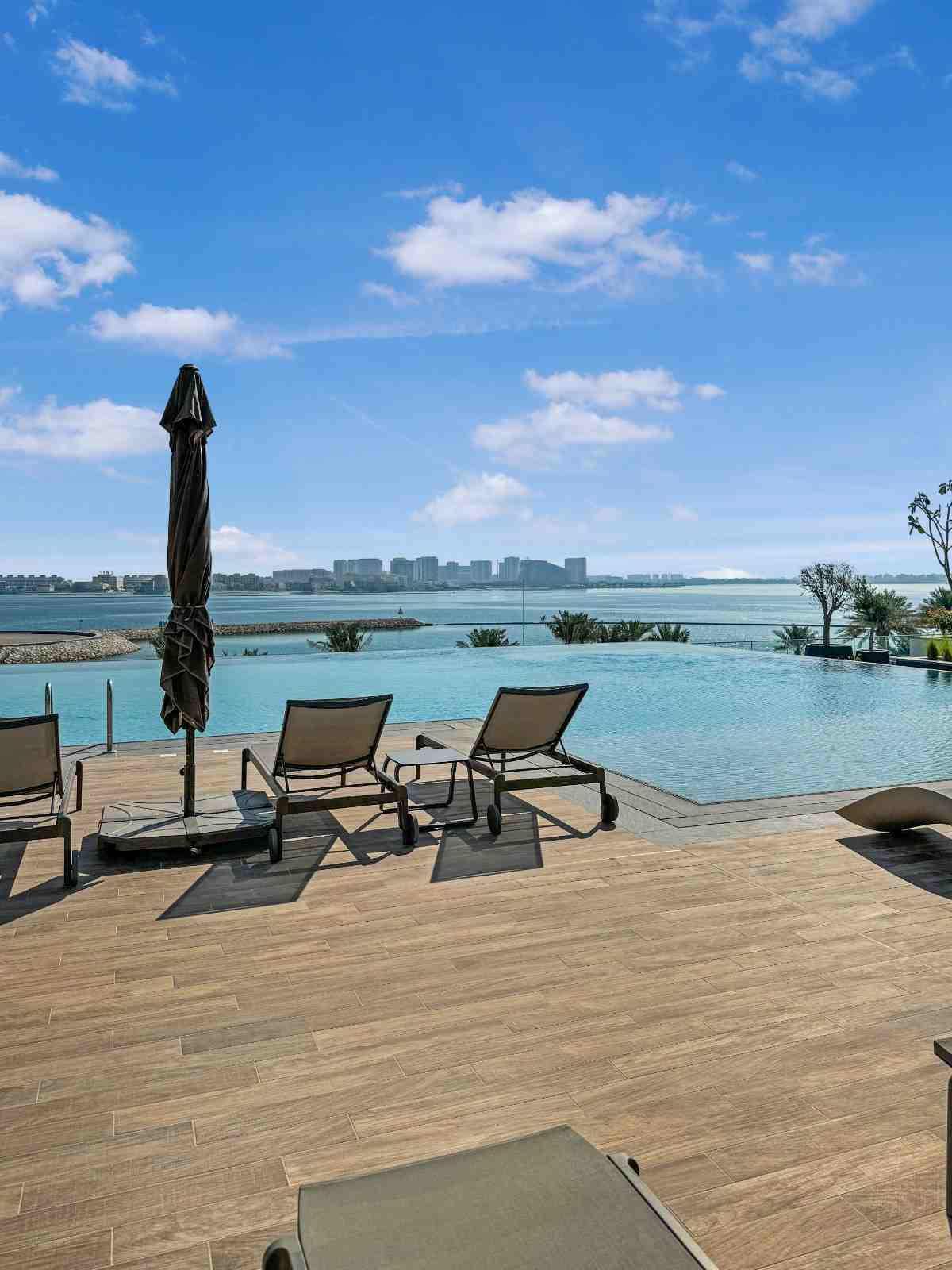Luxurious Studio | Sea View | Direct Beach access - Image 47
