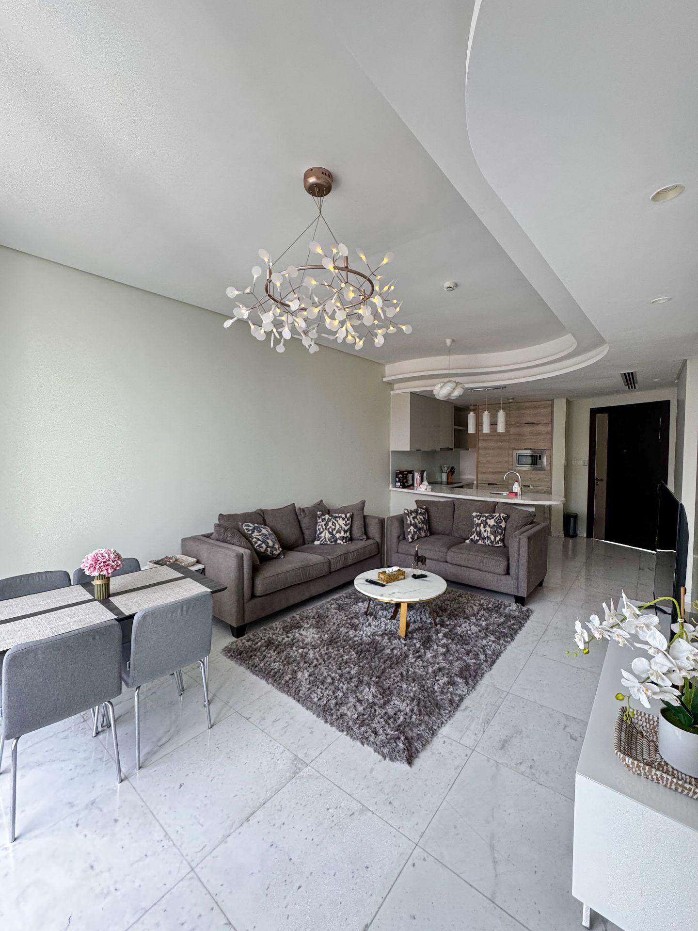 1BR | Bahrain Bay | Luxury - Image 1