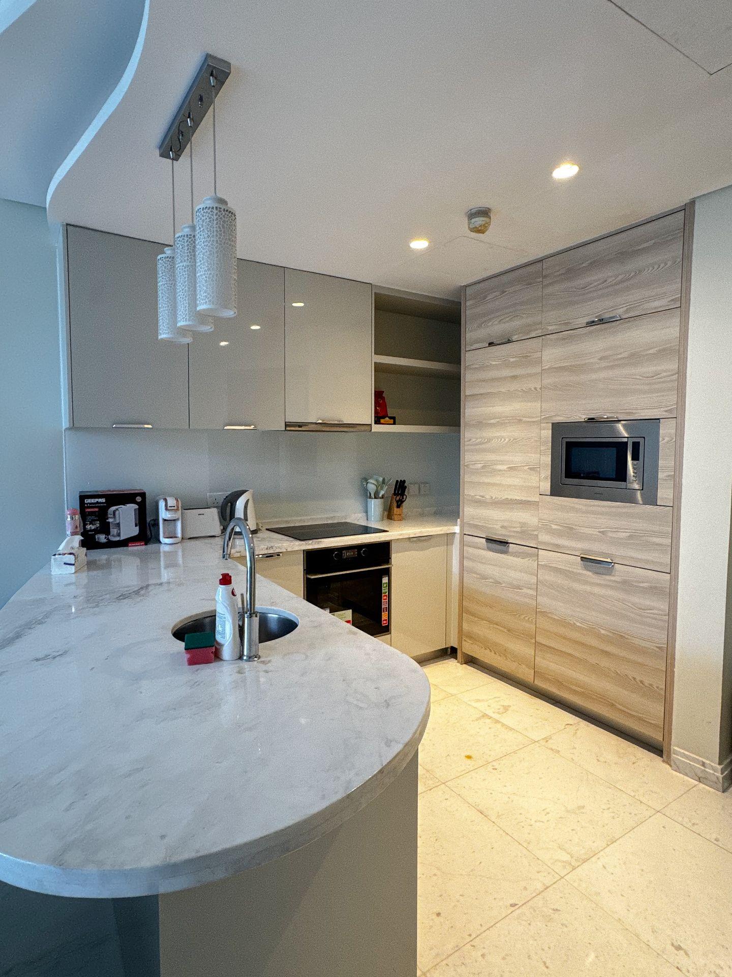 1BR | Bahrain Bay | Luxury - Image 13