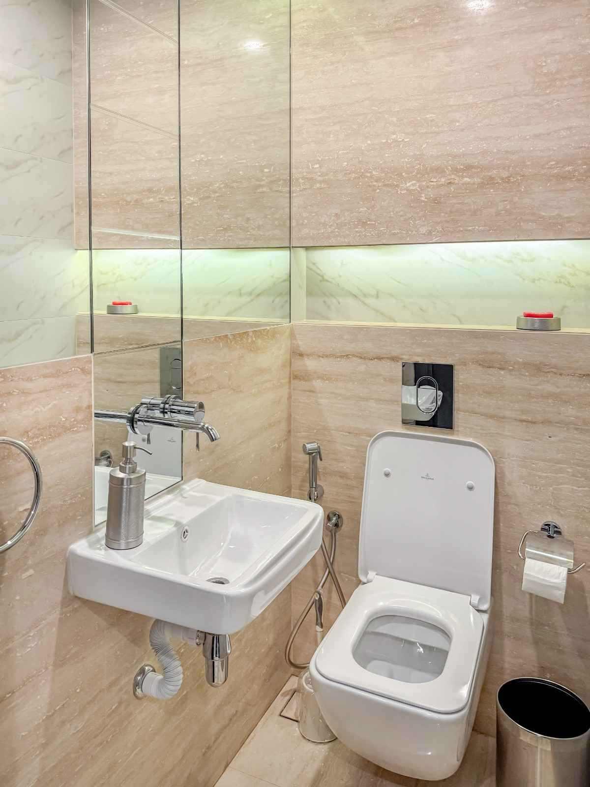 2BR | Bahrain Bay | Four Season View - Image 23