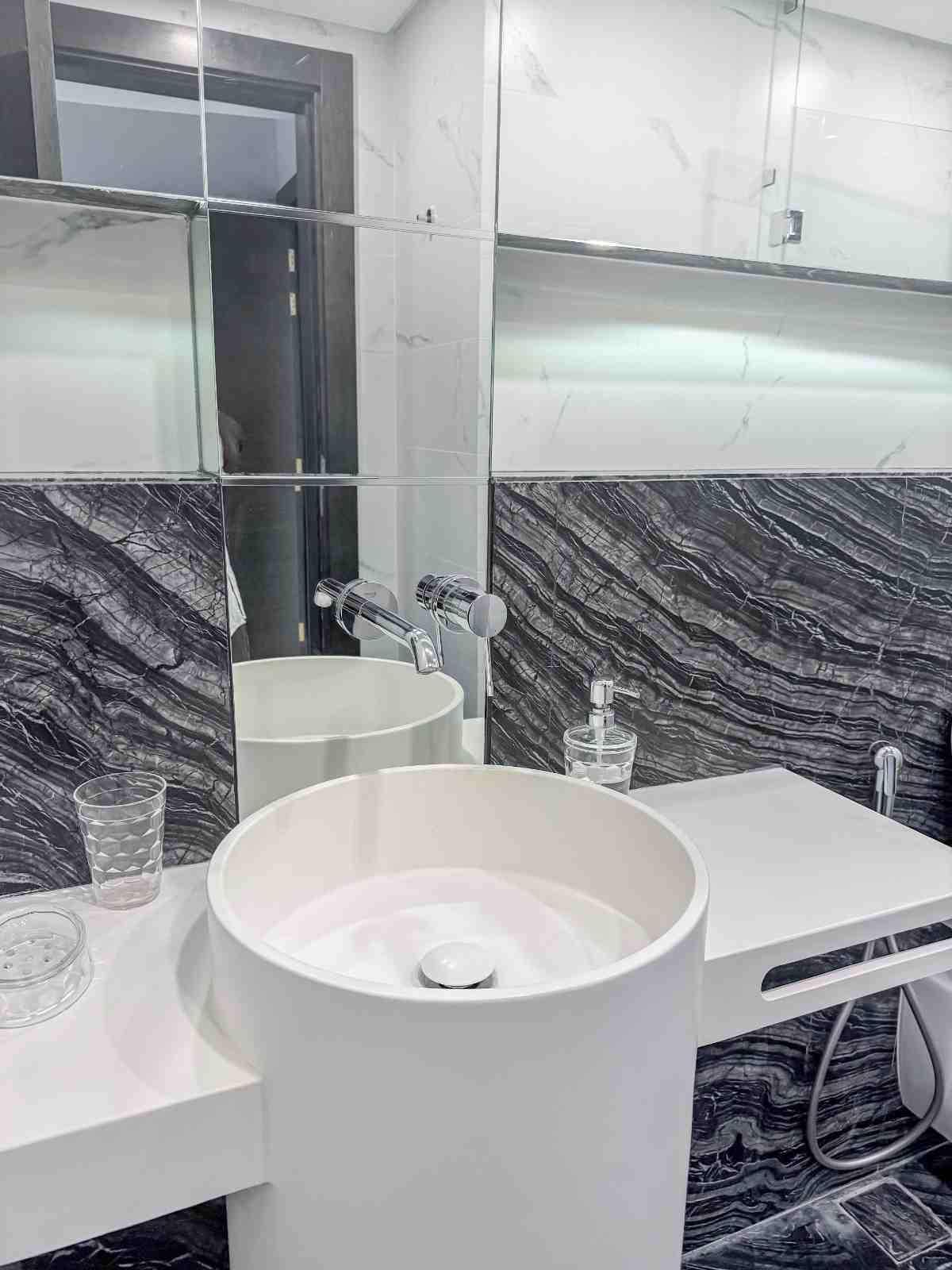 2BR | Bahrain Bay | Four Season View - Image 13